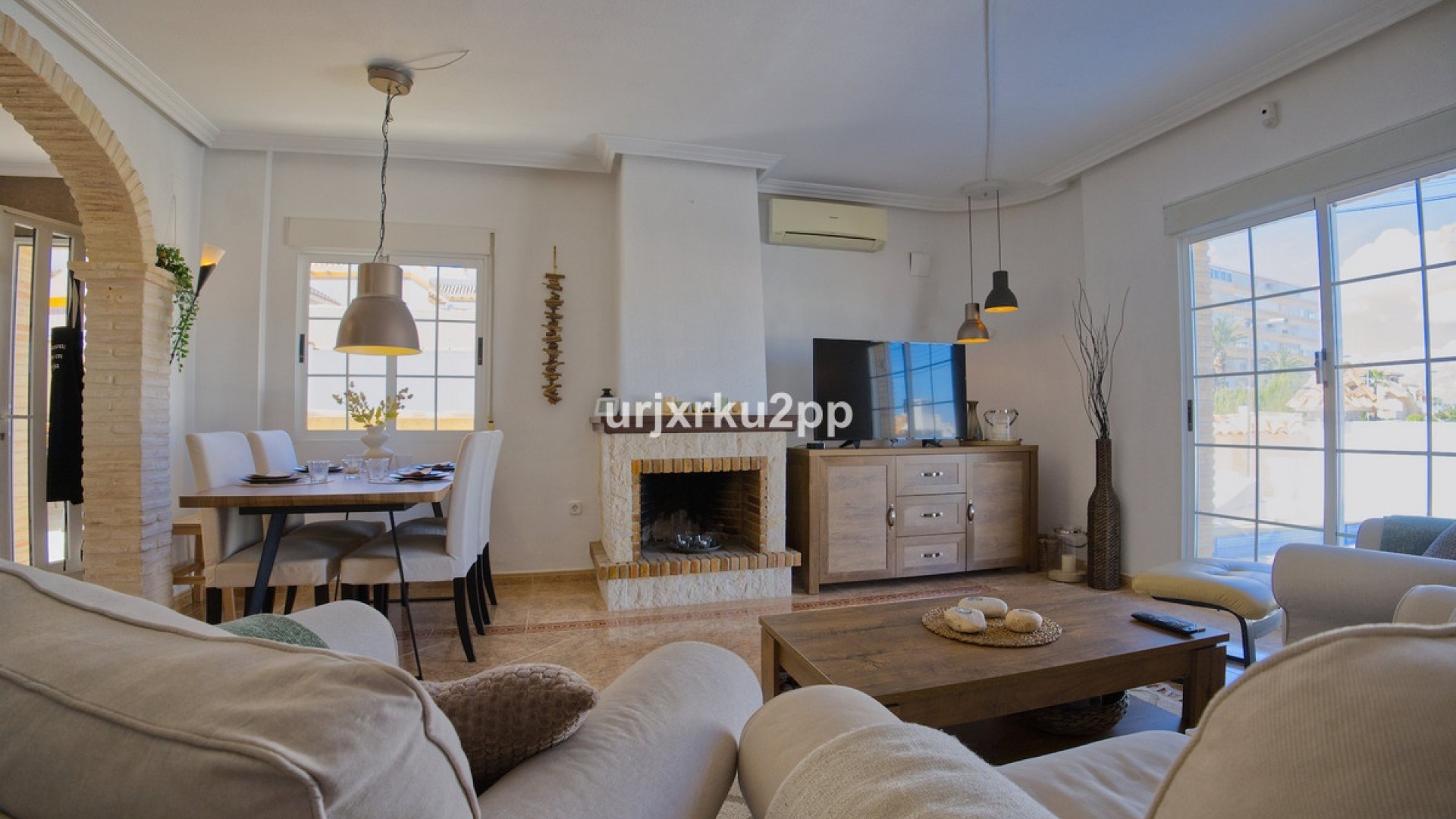 Revente - Villa - Torrevieja - Torrevieja Centro
