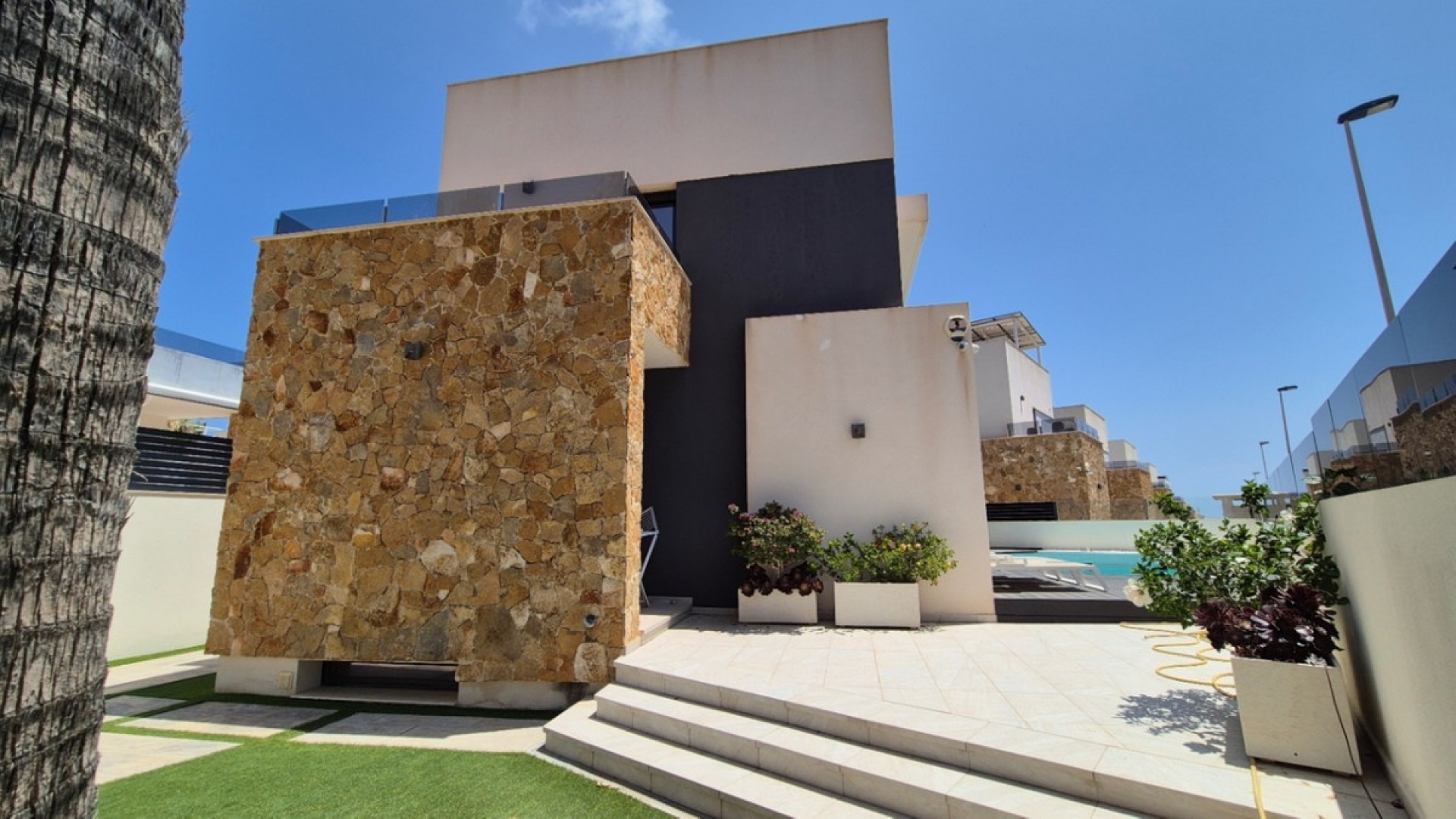Revente - Villa - Torrevieja - Torrevieja Centro