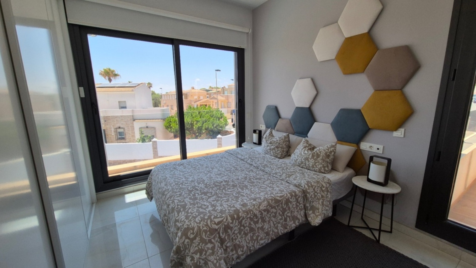 Revente - Villa - Torrevieja - Torrevieja Centro