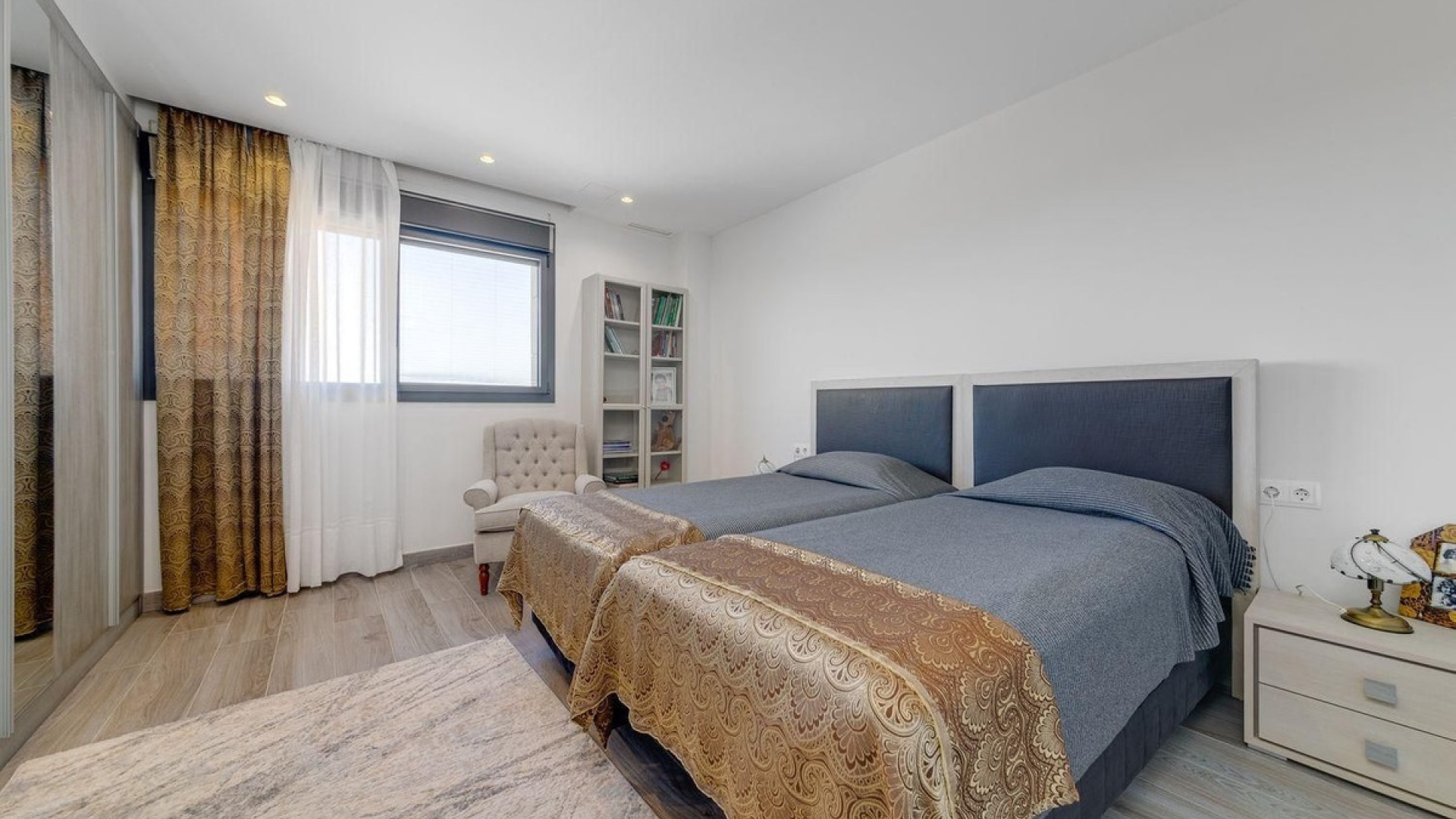 Revente - Villa - Torrevieja - Torrevieja Centro