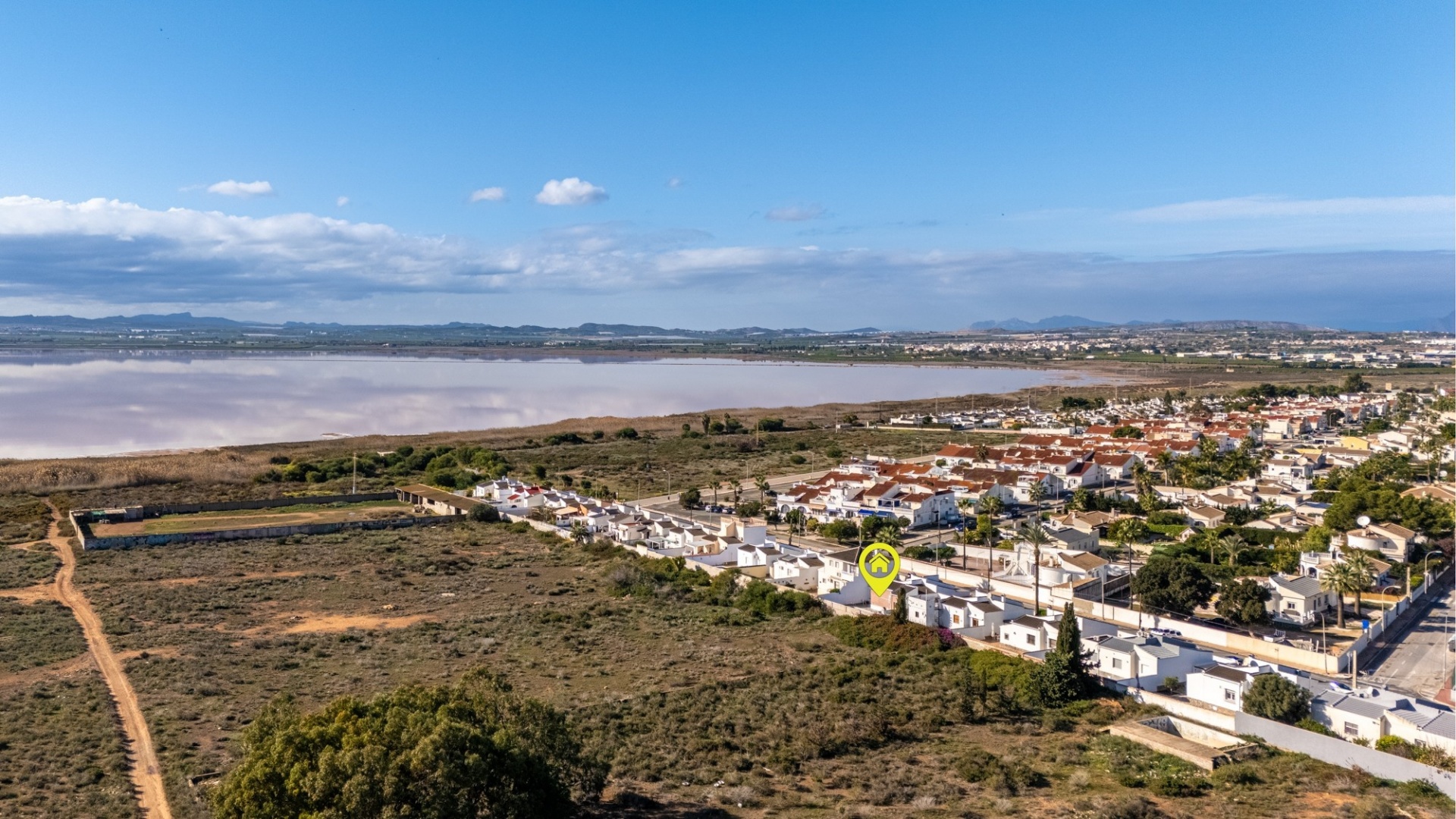 Revente - Villa - Torrevieja - Urbanización San Luis