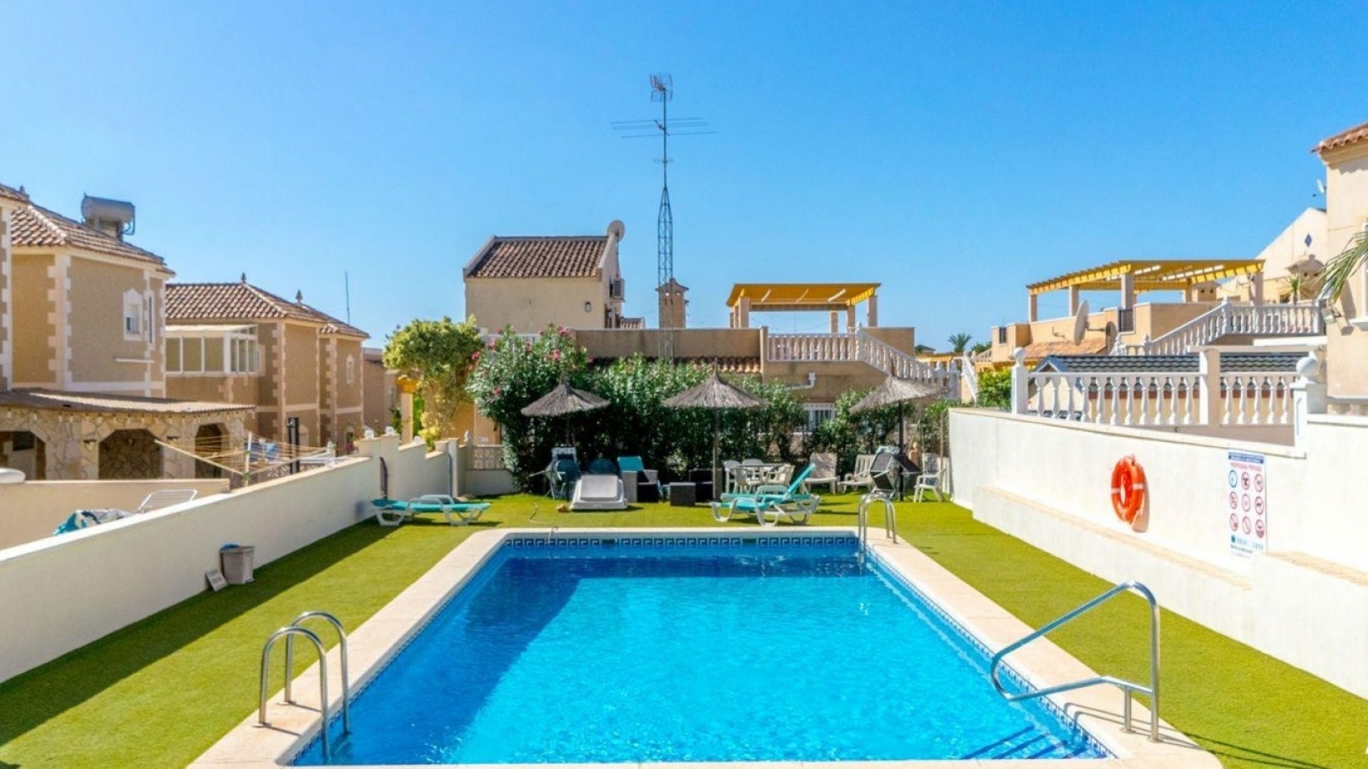 Revente - Villa - Villamartin - blue hills