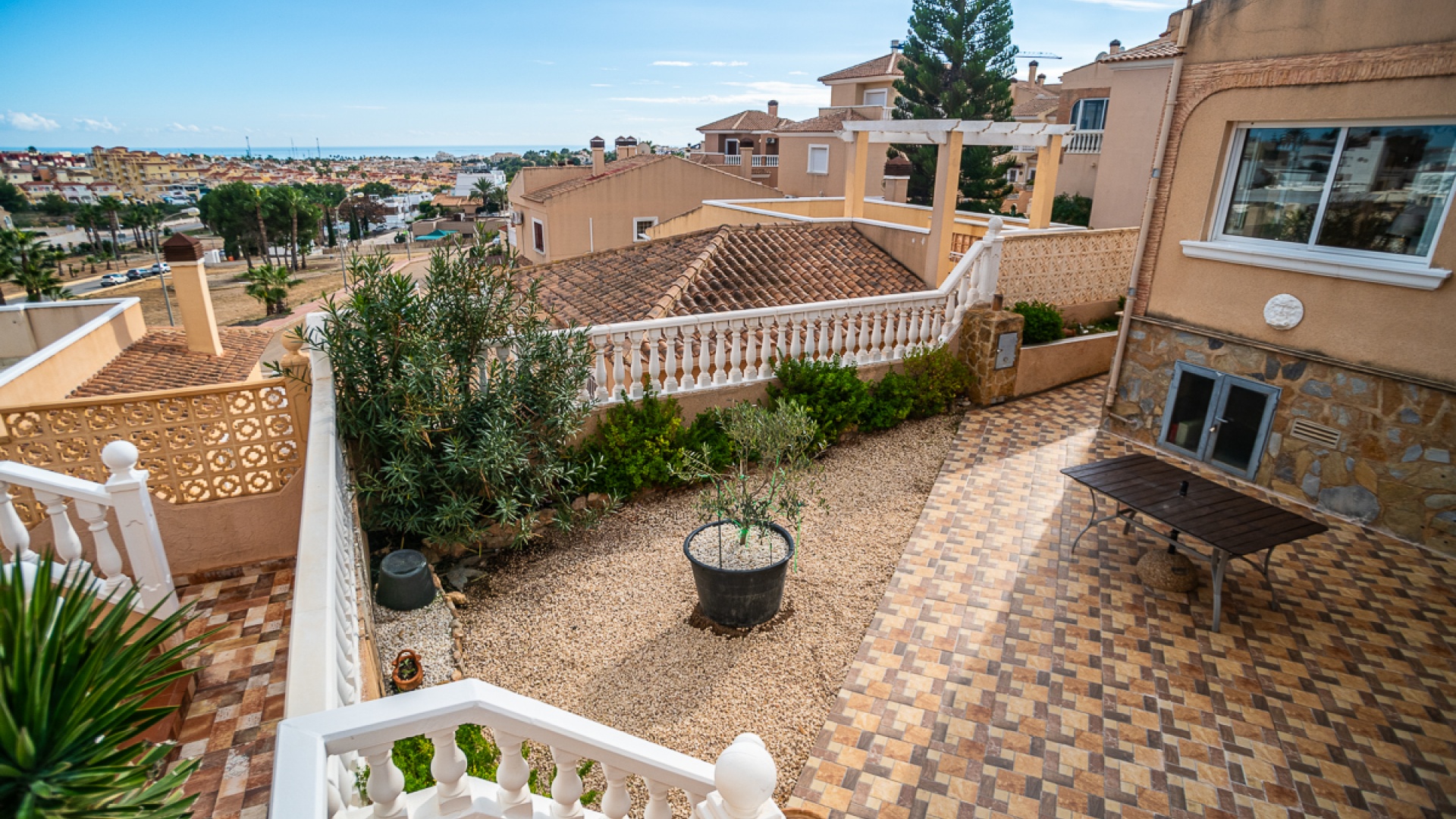 Revente - Villa - Villamartin - blue lagoon