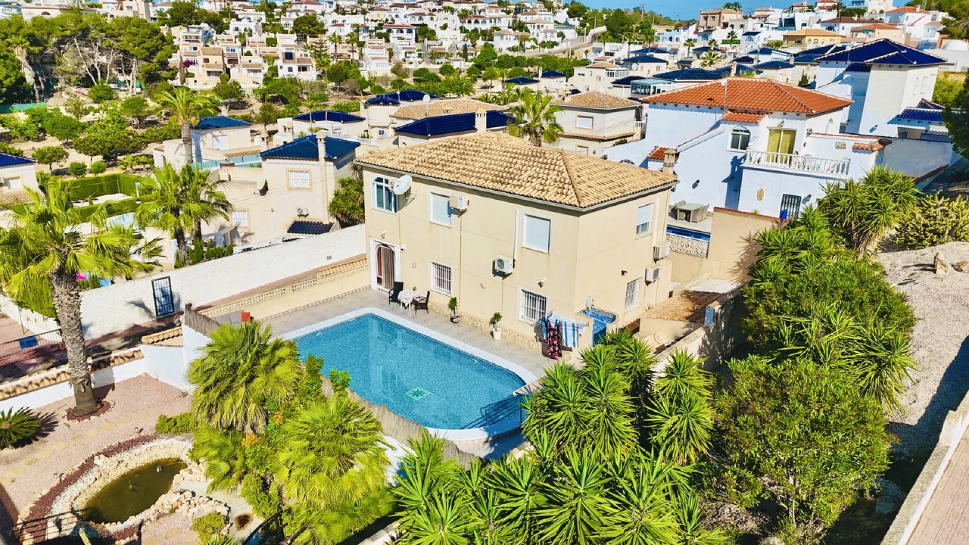 Revente - Villa - Villamartin - blue lagoon