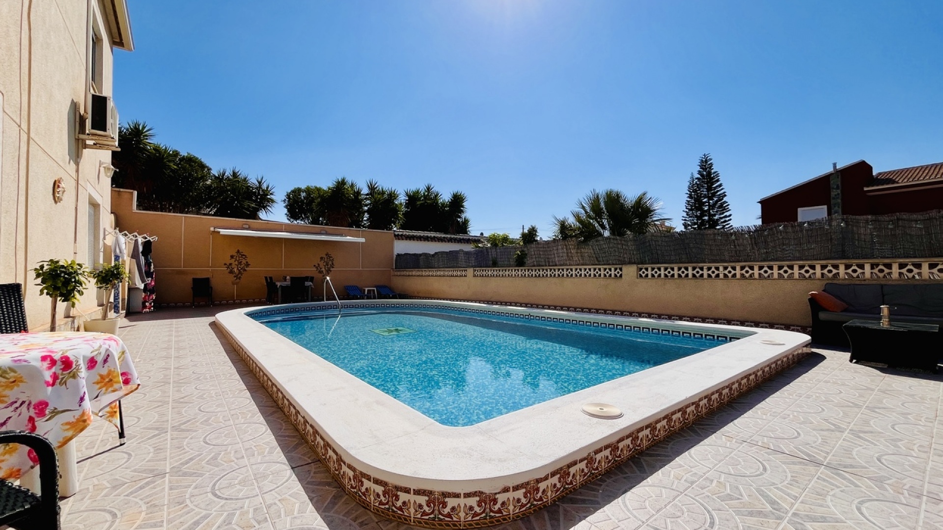 Revente - Villa - Villamartin - blue lagoon