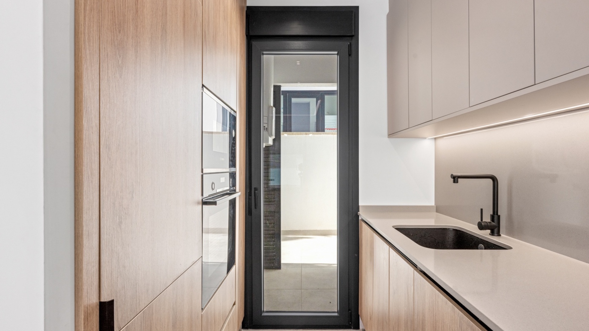 Revente - Villa - Villamartin - blue lagoon