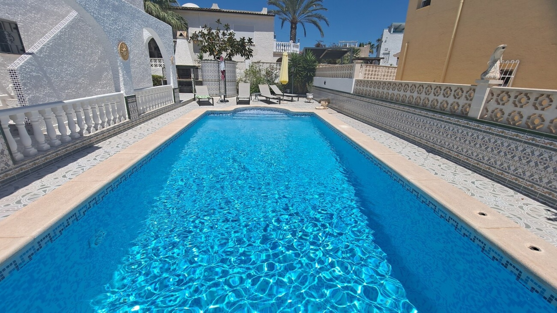 Revente - Villa - Villamartin - blue lagoon