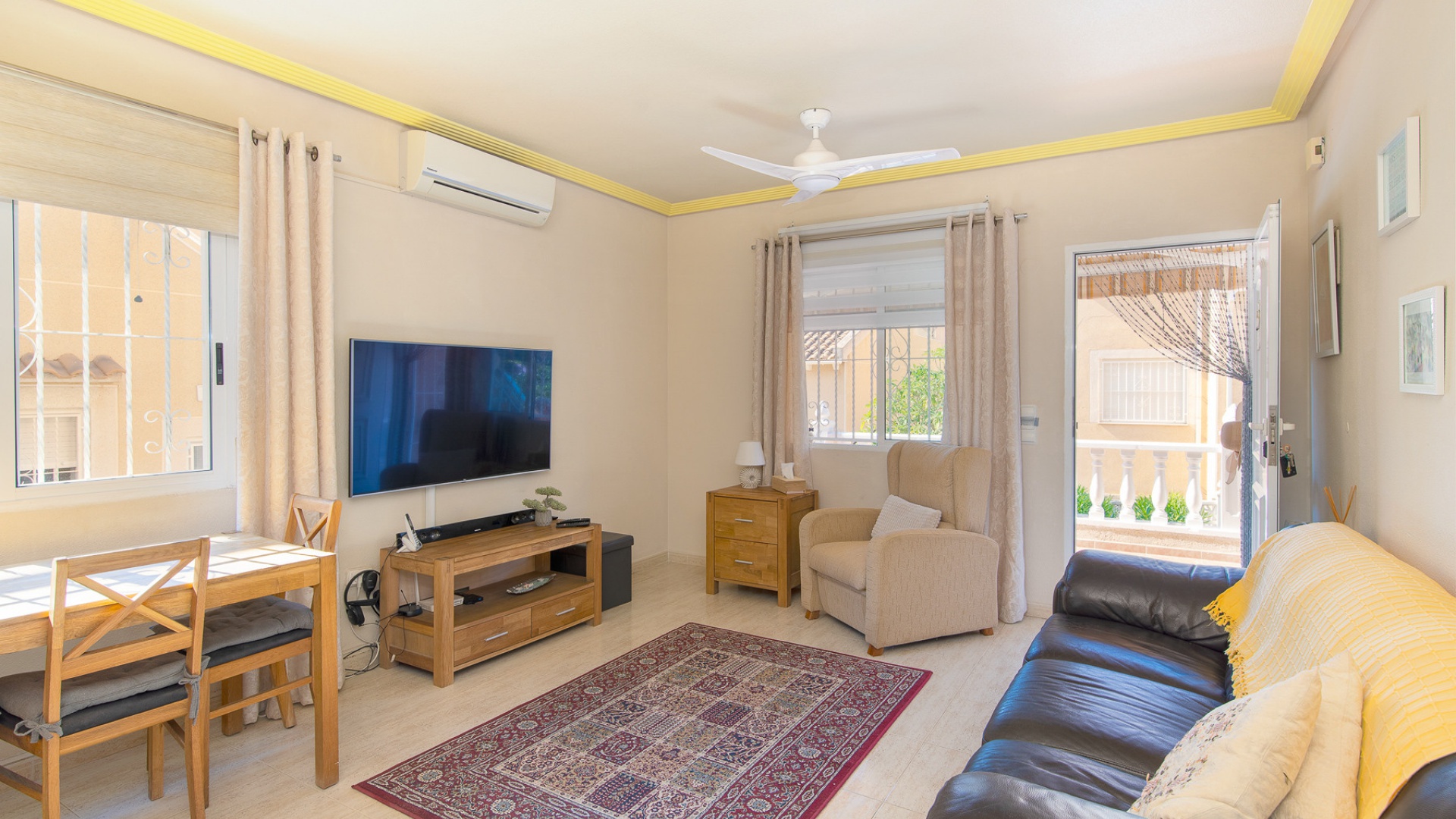 Revente - Villa - Villamartin - blue lagoon