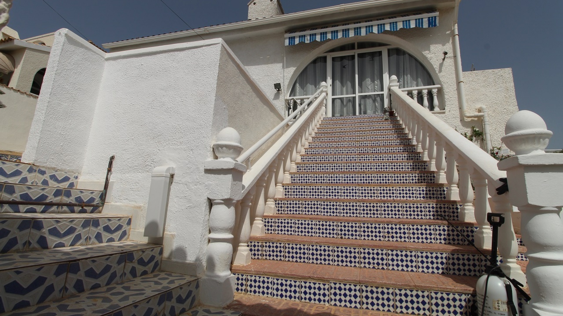 Revente - Villa - Villamartin - blue lagoon