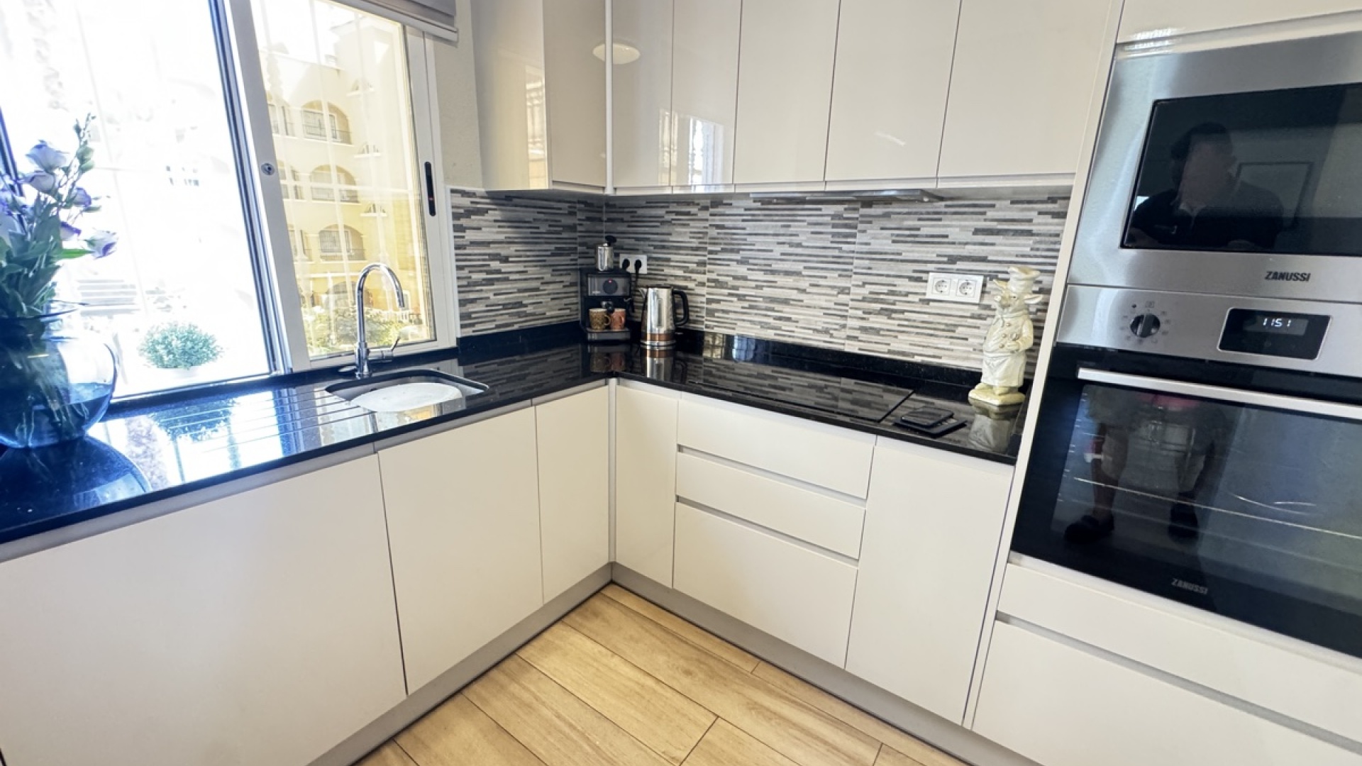 Revente - Villa - Villamartin - las filipinas