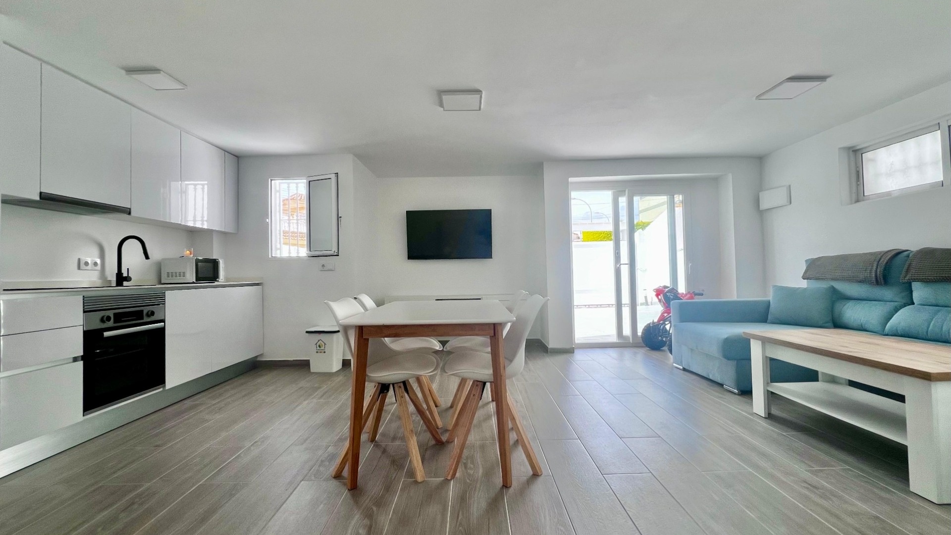 Revente - Villa - Villamartin - las filipinas