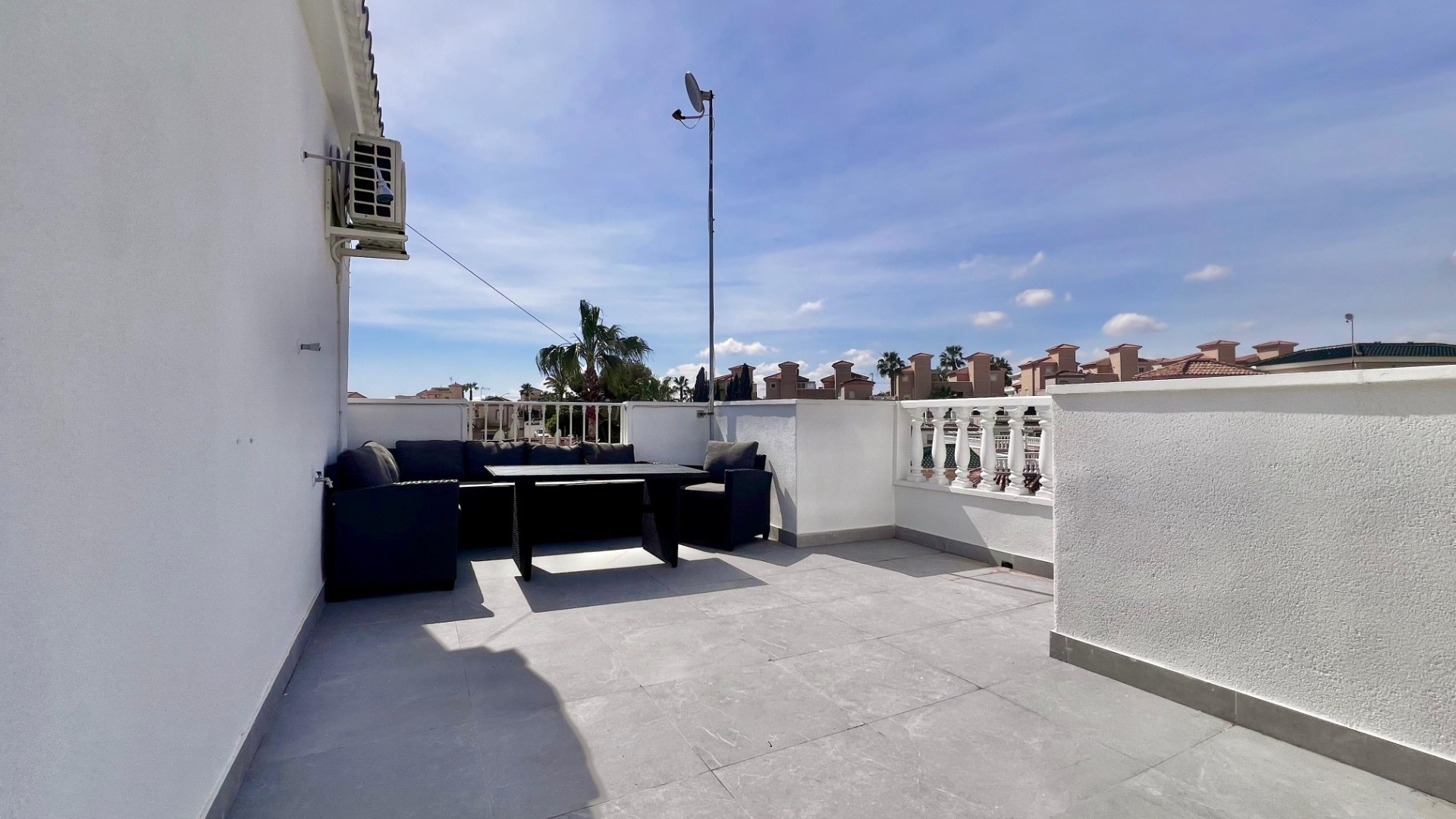 Revente - Villa - Villamartin - las filipinas