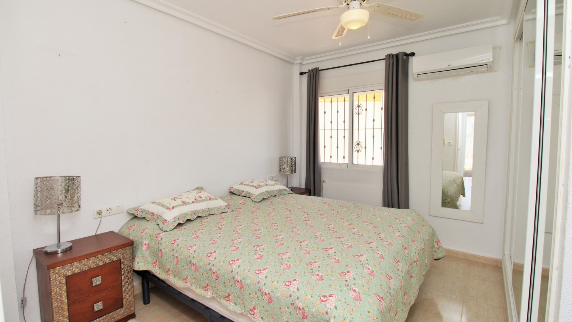 Revente - Villa - Villamartin - Los Dolses