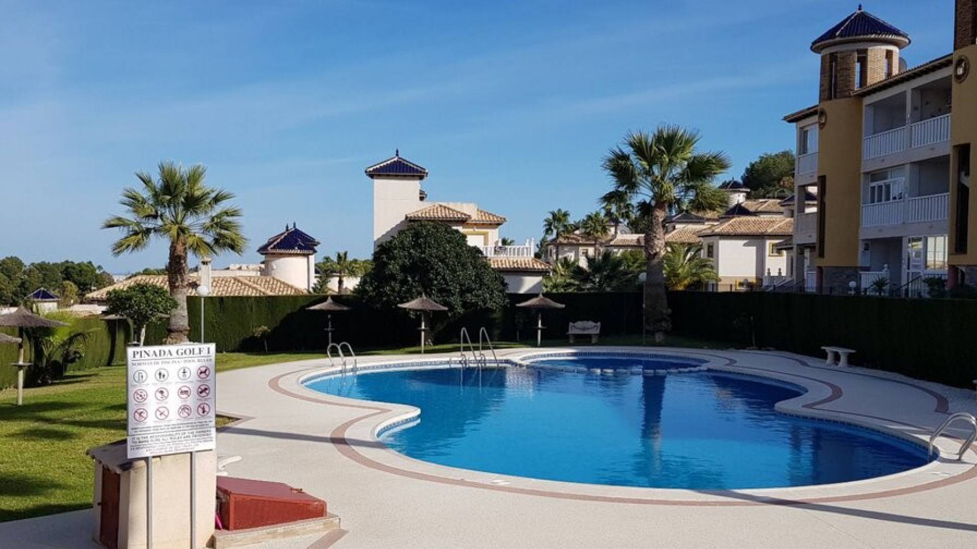 Revente - Villa - Villamartin - pinada golf