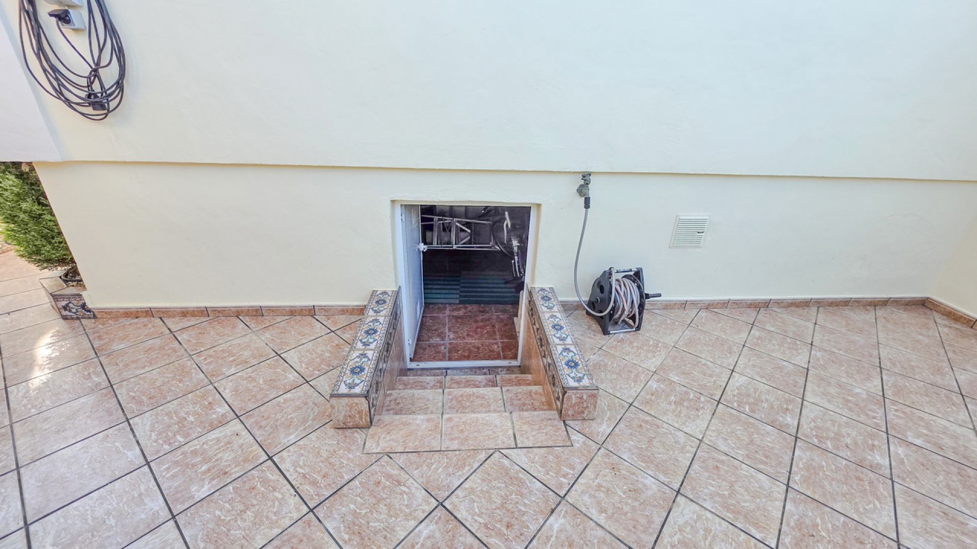 Revente - Villa - Villamartin - rioja