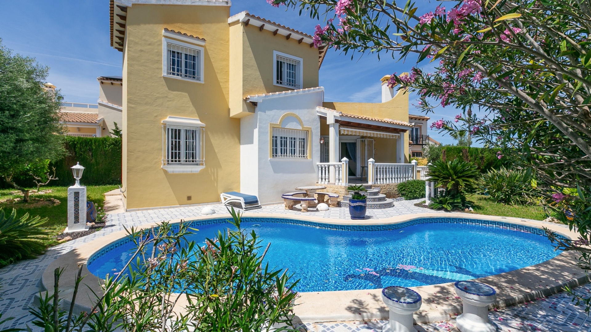 Revente - Villa - Villamartin - rioja