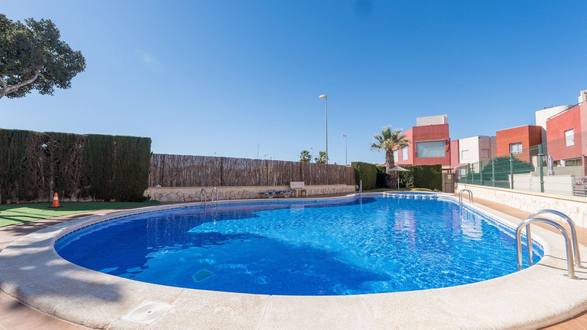 Revente - Villa - Villamartin - vista azul