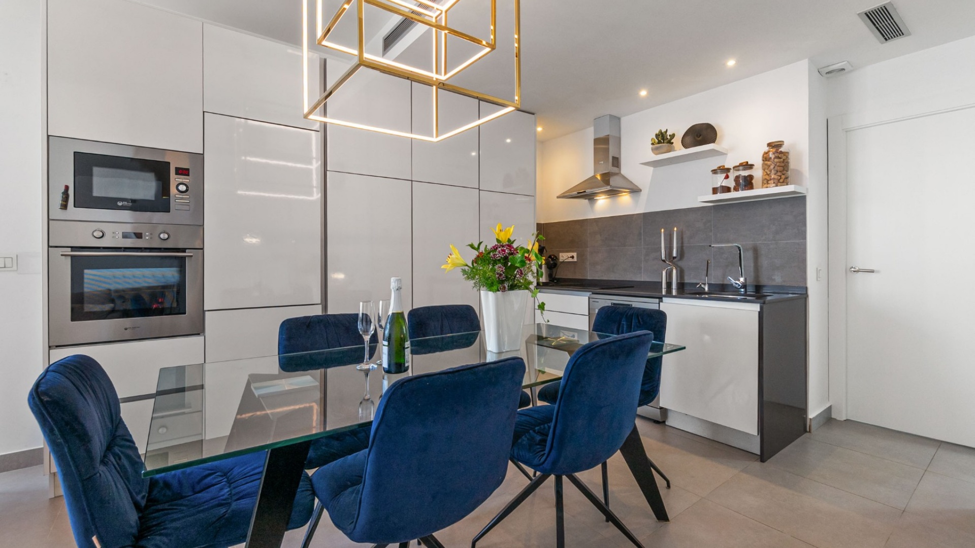 Revente - Villa - Villamartin