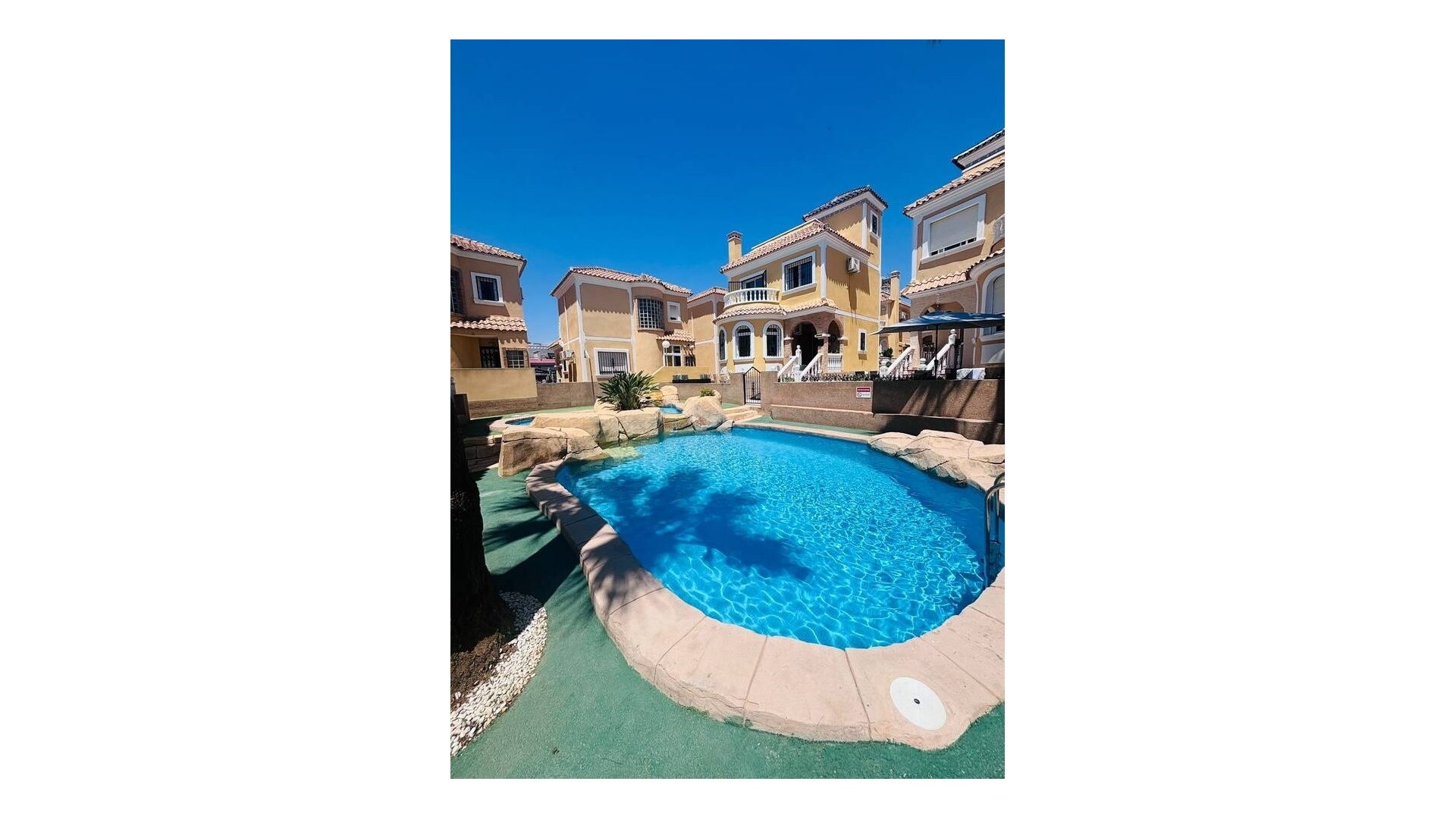 Revente - Villa - Villamartin