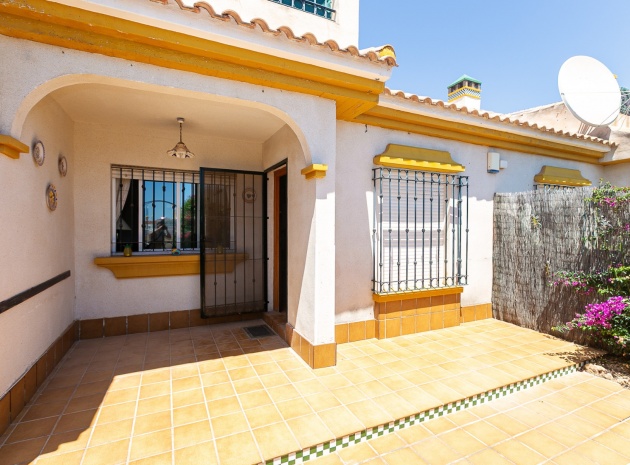 Stadthaus - Wiederverkauf - La Zenia - La Zenia