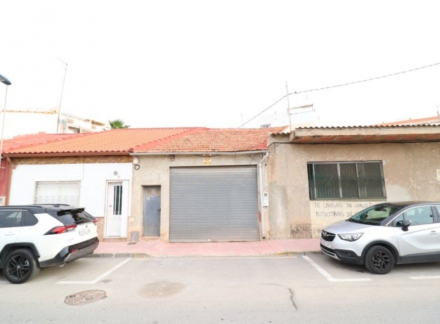 Stadthaus - Wiederverkauf - Torrevieja - Acequion