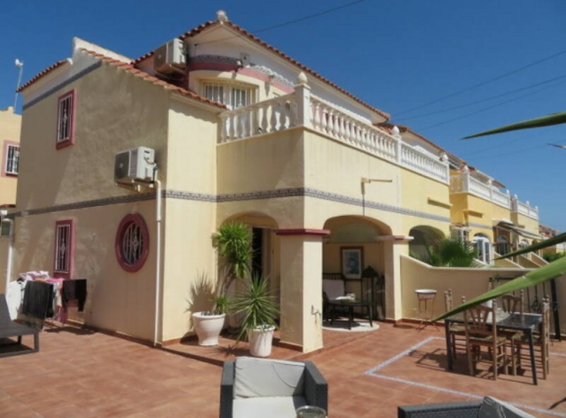 Stadthaus - Wiederverkauf - Villamartin - El Galan