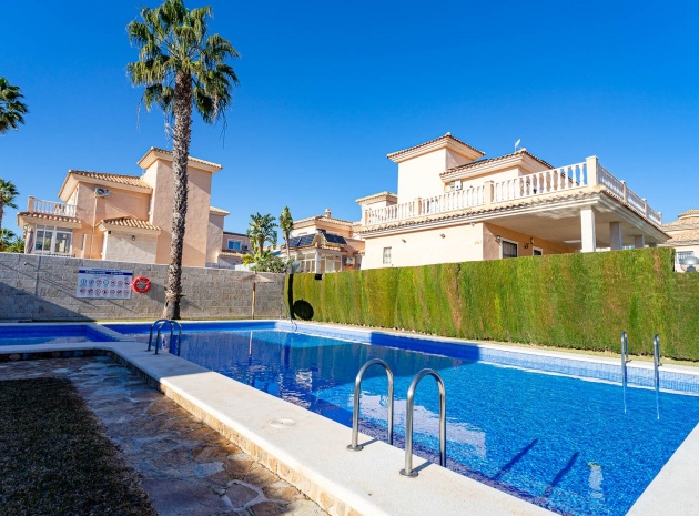 Townhouse - Resale - Los Altos - royal park