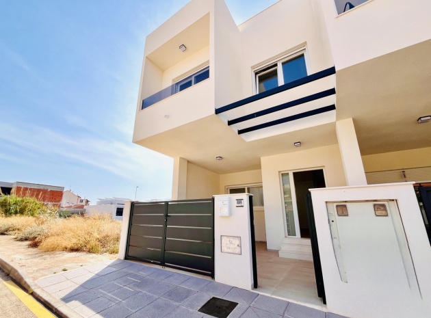 Townhouse - Resale - Pilar de la Horadada - Pilar de la Horadada Centro