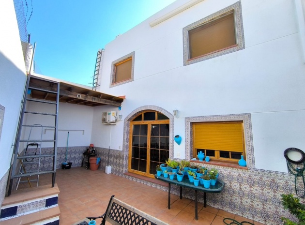 Townhouse - Resale - Sax - Sax Centro