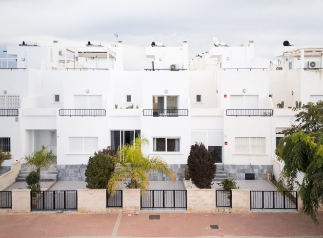 Townhouse - Resale - Torrevieja - ESMA-56378