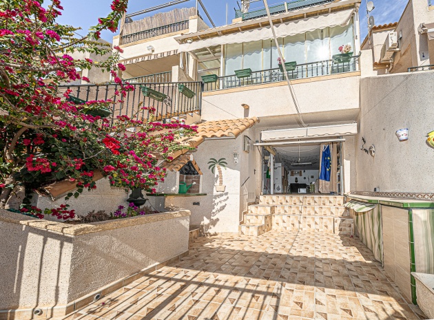 Townhouse - Resale - Villamartin - ESMA-14045