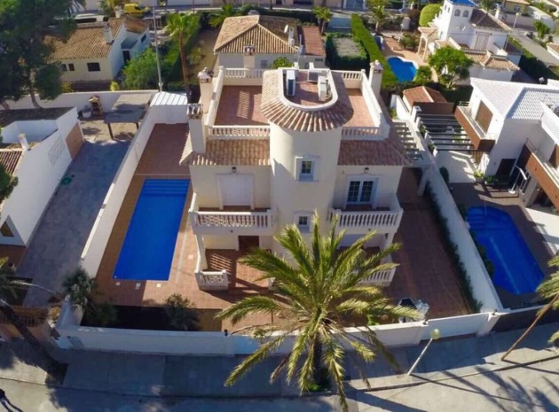 Villa - Återförsäljning - Cabo Roig - CSP-56128