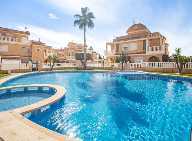 Villa - Återförsäljning - Cabo Roig - la regia