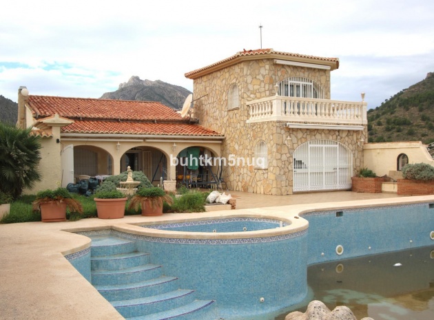Villa - Återförsäljning - Calpe - CSP-51367