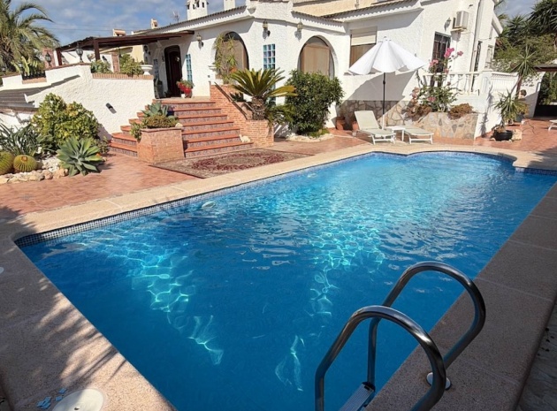 Villa - Återförsäljning - Ciudad Quesada - Ciudad Quesada