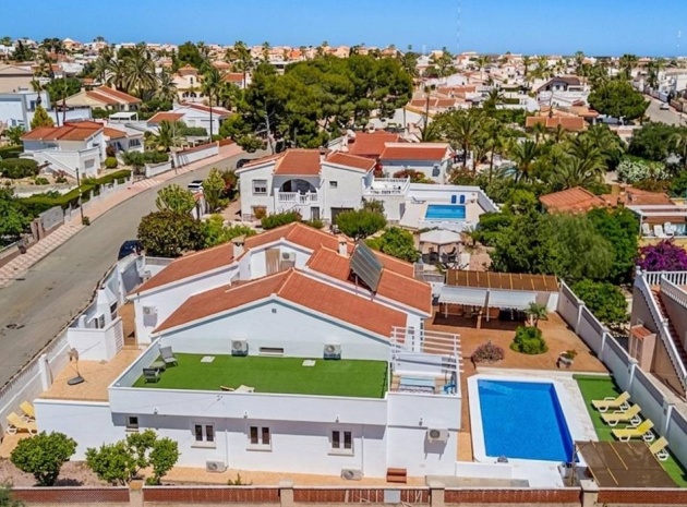 Villa - Återförsäljning - Ciudad Quesada - Costa Blanca