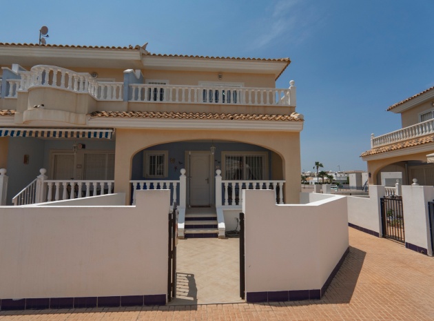 Villa - Återförsäljning - Ciudad Quesada - CSP-16768