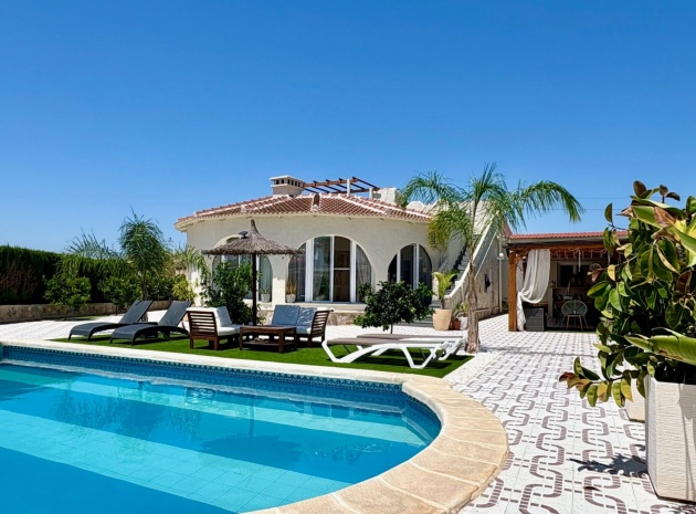 Villa - Återförsäljning - Ciudad Quesada - CSP-89999