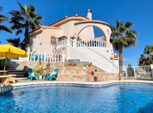 Villa - Återförsäljning - Ciudad Quesada - ESMA-16241