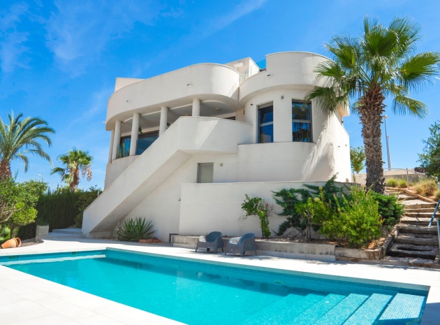 Villa - Återförsäljning - Ciudad Quesada - ESMA-42564