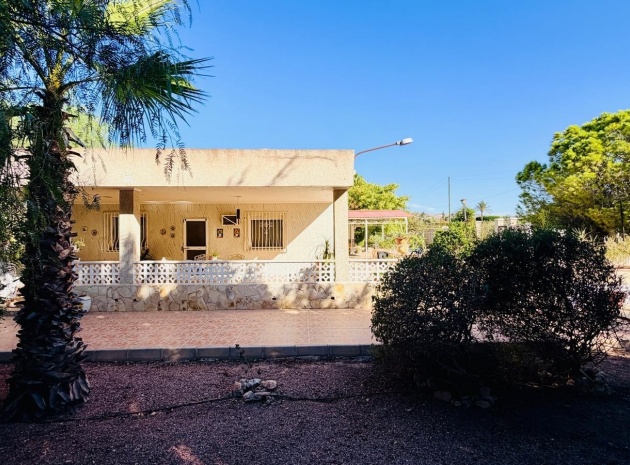 Villa - Återförsäljning - Crevillente - Crevillente
