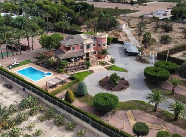 Villa - Återförsäljning - Elche - Elche Centro