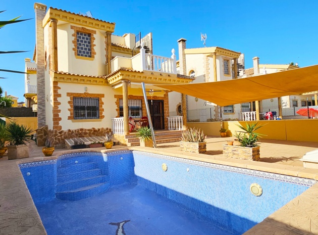 Villa - Återförsäljning - Guardamar del Segura - El Raso