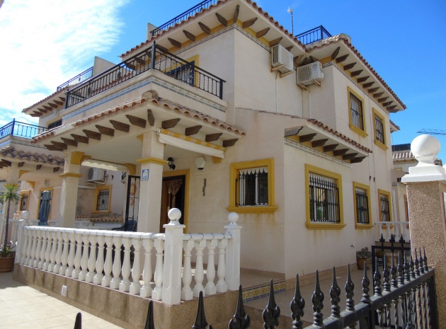 Villa - Återförsäljning - La Zenia - san jose