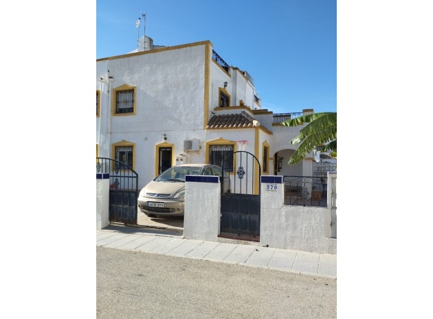 Villa - Återförsäljning - Los Montesinos - ESMA-63304