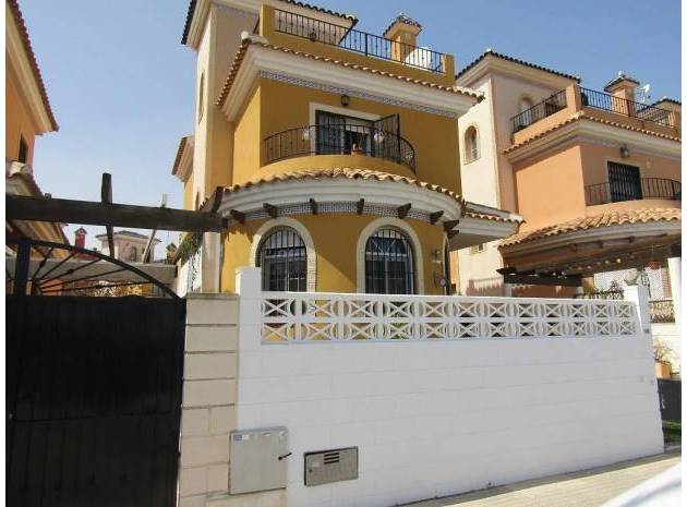 Villa - Återförsäljning - Los Montesinos - La Herrada