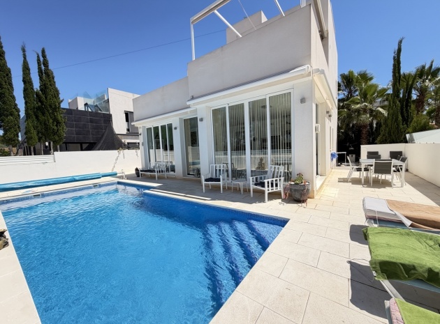 Villa - Återförsäljning - Mil Palmeras - Beachside Mil Palmeras