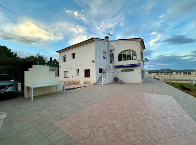 Villa - Återförsäljning - Novelda - CSP-48713