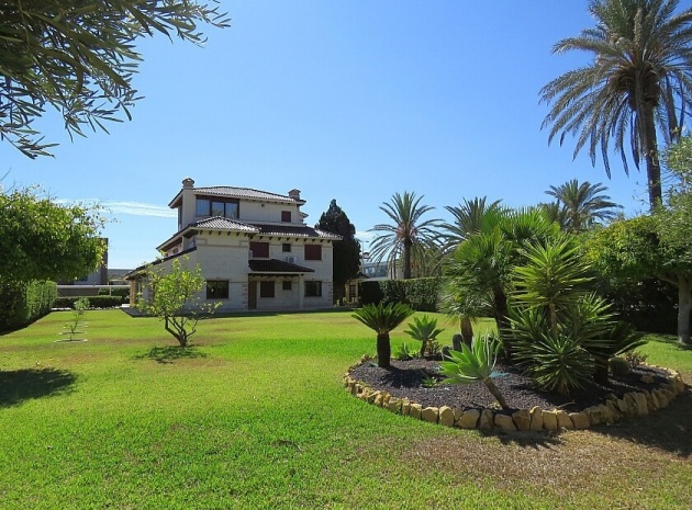 Villa - Återförsäljning - Orihuela - Cabo Roig