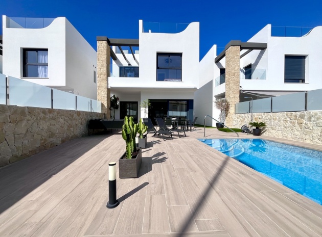Villa - Återförsäljning - Orihuela - CSP-32082